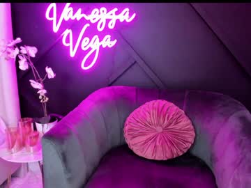girl
        vanessa_vega cam image #478860