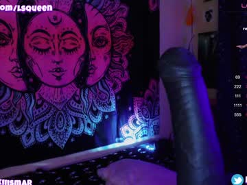 girl
        lsqueen cam image #3105610