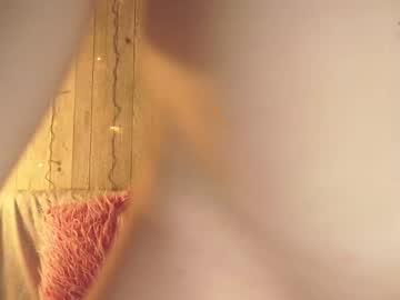 girl
        jelli_jennifer cam image #3990864