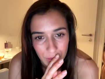 girl
        la_belle_francaise cam image #4505692