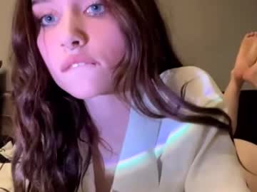 girl
        alluring_vibes_69 cam image #4480956