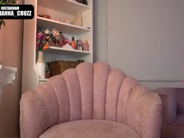 girl
        mariannacruzz cam image #3341566