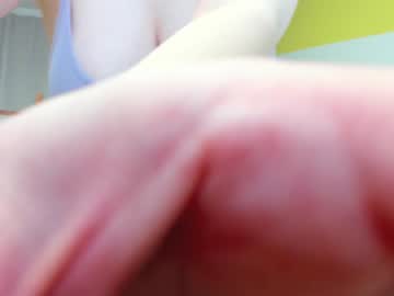 girl
        lovlybambi cam image #346372