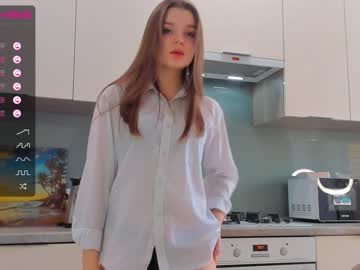 girl
        angelamart cam image #571263