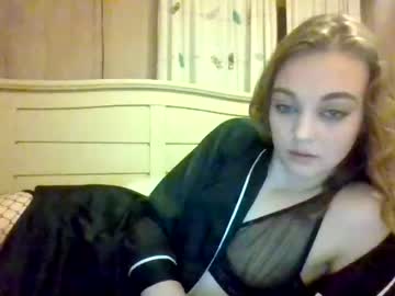 couple
        adrienna420 cam image #1920622