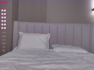 girl
        wildsexalexandalexis cam image #1344125