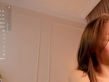 girl
        cwenbrayton cam image #4539139
