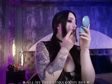 girl
        charlotte_germanotta_ cam image #4412789