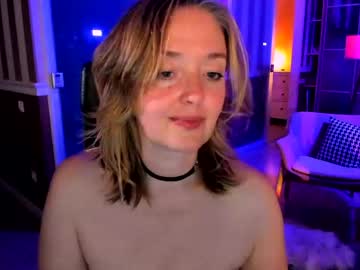 girl
        braingirl cam image #3331759