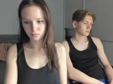 couple
        yourher0in cam image #2961522