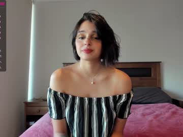 girl
        yourfreakygirl cam image #798118