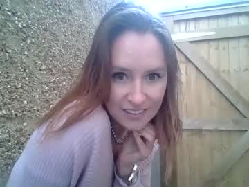 girl
        eatmypie69 cam image #1864403