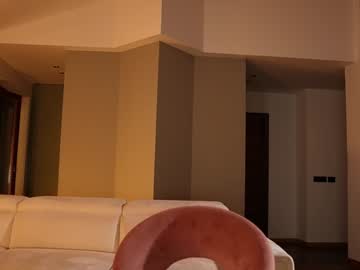 girl
        therealbonnieclydex cam image #3173912