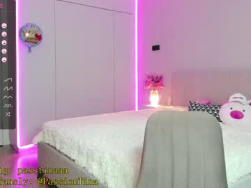 girl
        _passion_show_ cam image #1998422