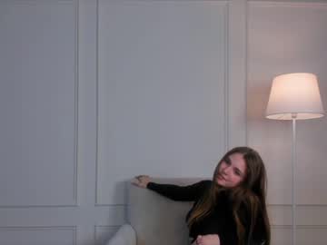 girl
        swetyway cam image #1693725