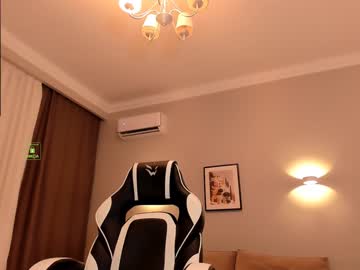 girl
        mary_delray cam image #2981559