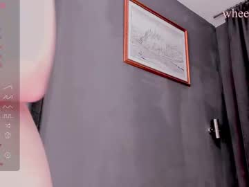 girl
        naughty_k1tten cam image #3080303