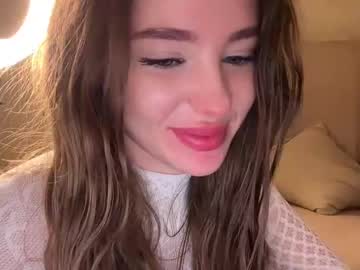 girl
        endlessmia cam image #4664287