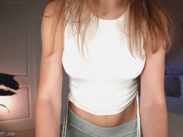 girl
        _za_ra cam image #2881447