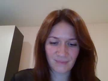 girl
        angelinafox1 cam image #1287176