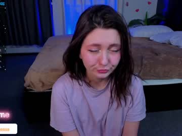 girl
        renessy_ cam image #609630