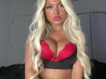 girl
        madinestox cam image #4093585