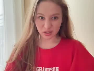 girl
        whoisalisa cam image #4460431