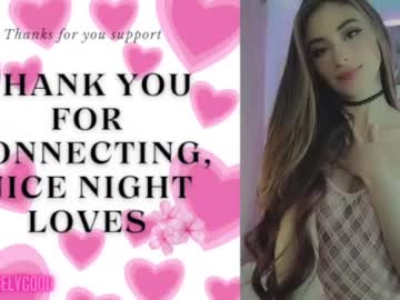 girl
        angely_18 cam image #4041085