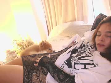girl
        kendalltyler cam image #4495408