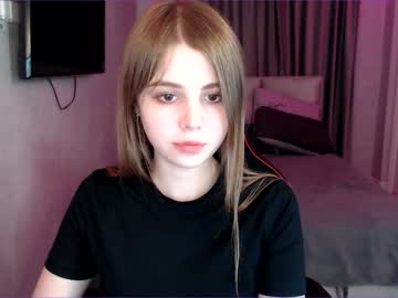 girl
        tripleprinces cam image #1611810