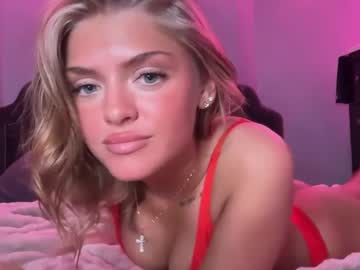 girl Close-up Pussy Web Cam Girls with destinyloves18