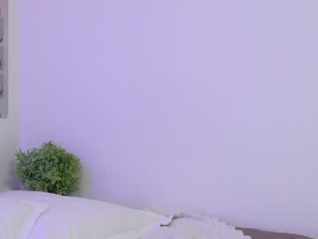 girl
        molly__meow cam image #2971891