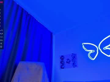girl
        baby_suee cam image #1149457