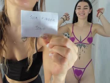 girl
        dirtygirls99 cam image #1872466