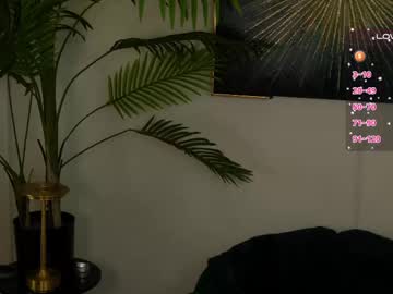 girl
        see_you_babe cam image #4136368