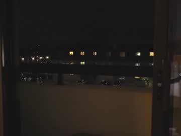 couple
        ari_lovexo cam image #2417195