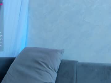 girl
        ameliaviera cam image #1374239