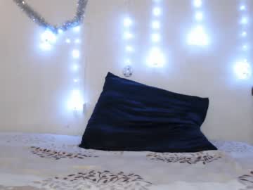 couple
        hornymonkeysx cam image #1169472