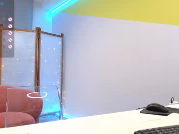 girl
        lovlybambi cam image #3636753