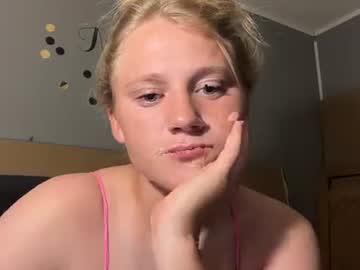 girl Close-up Pussy Web Cam Girls with kayleighashford
