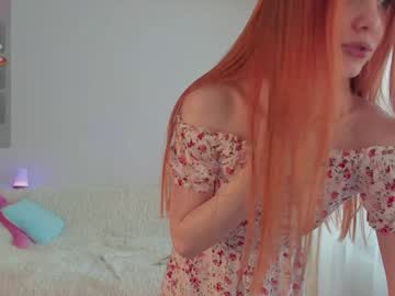 girl
        katy_ethereal cam image #3113545