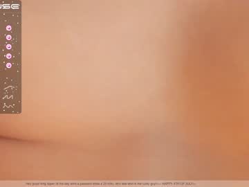 girl
        little_effy18 cam image #1262767