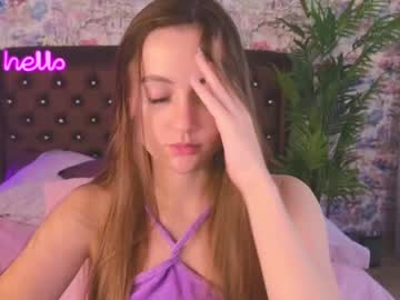 girl
        angelina_new cam image #3674007