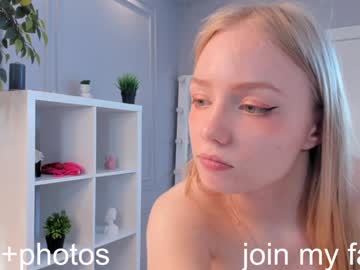 girl
        jodybunny cam image #2894262