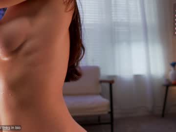 girl
        myliss cam image #3614486