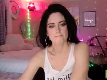 girl
        milf_lacey cam image #2154963