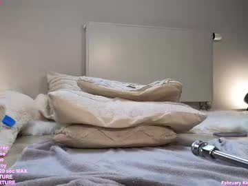 girl
        hayleex cam image #4157785