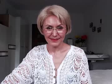 girl
        jasmin18v cam image #2606676