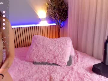 girl
        little_effy18 cam image #2651790