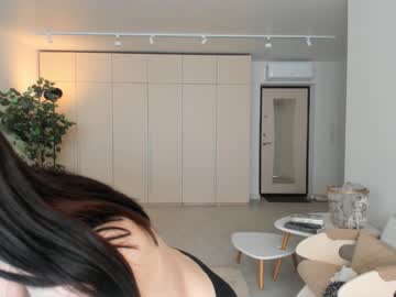 girl
        oki_dokie cam image #1112816